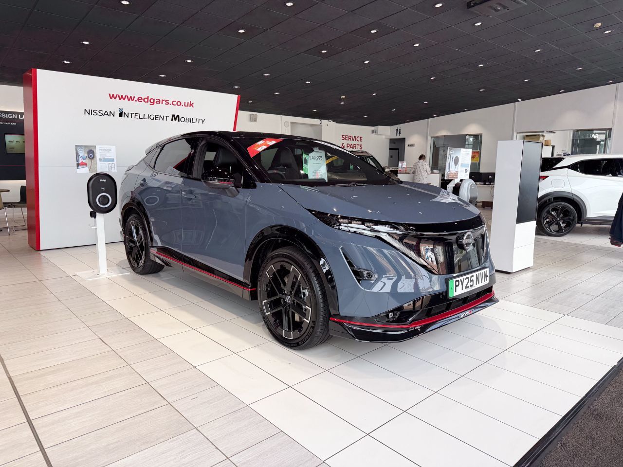 2025 Nissan Ariya